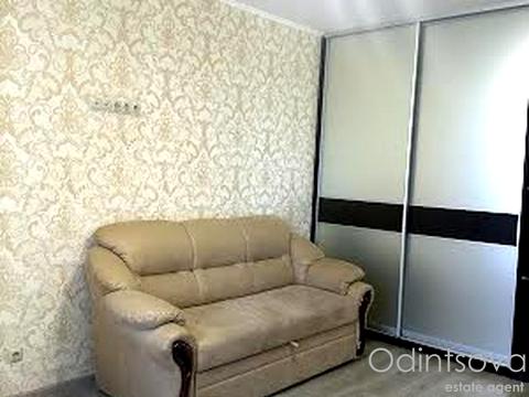 квартира за адресою Академіка Глушкова просп., 9-Д