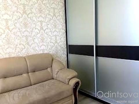 квартира за адресою Академіка Глушкова просп., 9-Д