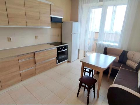 квартира за адресою Богдана Хмельницького бульв., 10