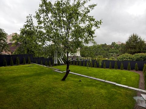 будинок за адресою Добрий Шлях вул.