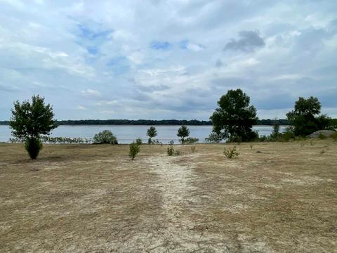 коммерческая по адресу Дніпрова, 1