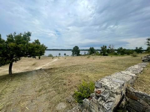 коммерческая по адресу Дніпрова, 1