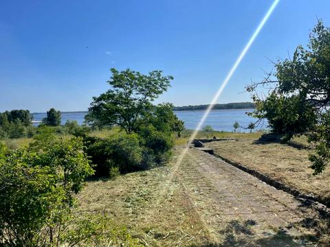 коммерческая по адресу Дніпрова, 1