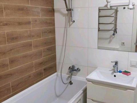 квартира за адресою Київ, Князя Романа Мстиславича вул. (Генерала Жмаченка), 28-А