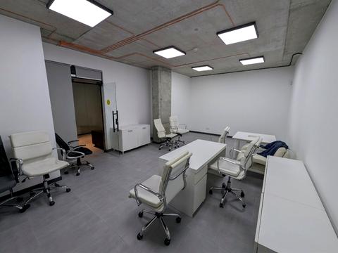 коммерческая по адресу Владимира Янева ул., 25