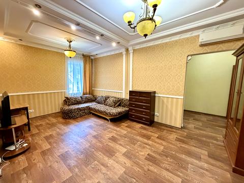 квартира за адресою Первозванівська вул., 49