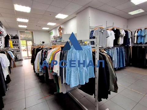 комерційна за адресою Металургів просп., 5