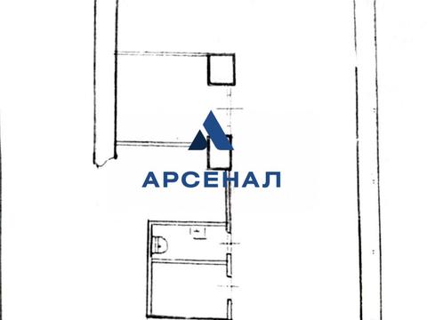 комерційна за адресою Металургів просп., 5
