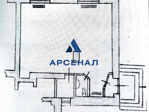 комерційна за адресою Металургів просп., 5