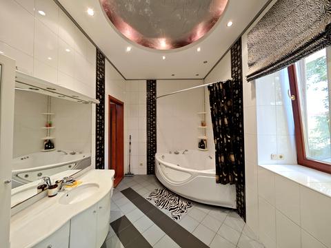 будинок за адресою Педагогічна вул., 25/2