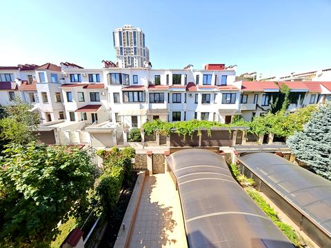 будинок за адресою Педагогічна вул., 25/2