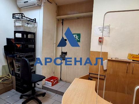 комерційна за адресою Незалежної України вул. (40 років Радянської України), 49