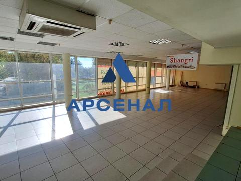 комерційна за адресою Центральний бульв., 4