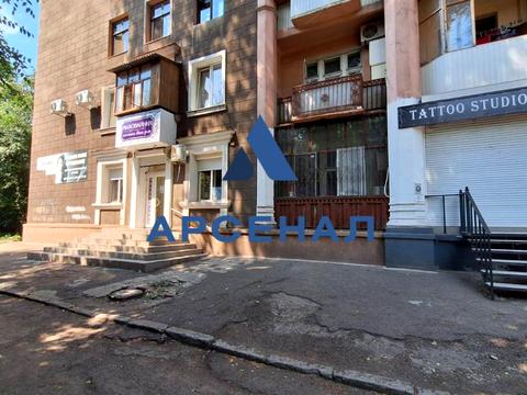 комерційна за адресою Запоріжжя, Металургів просп., 22