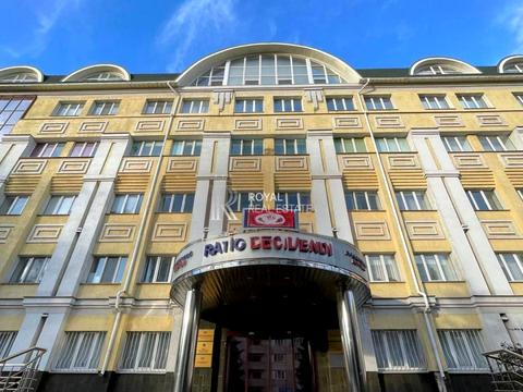 комерційна за адресою Загорівська вул. (Багговутівська), 12