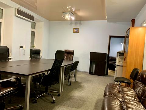 коммерческая по адресу Староказацкая ул. (Комсомольская), 22