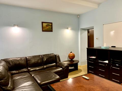 коммерческая по адресу Староказацкая ул. (Комсомольская), 22