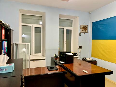 коммерческая по адресу Староказацкая ул. (Комсомольская), 22