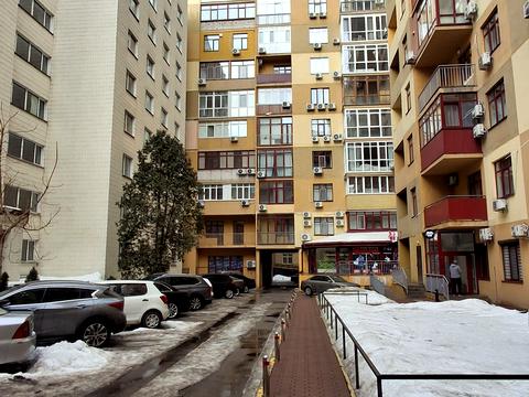 квартира за адресою Євгена Коновальця вул. (Щорса), 36-Е