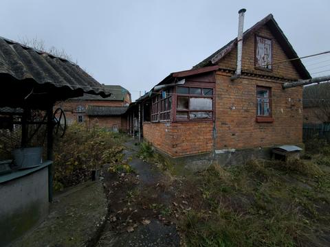 дом по адресу вул. Миру 12