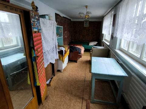 дом по адресу вул. Миру 12