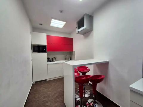 комерційна за адресою Сімферопольська вул., 2-Л