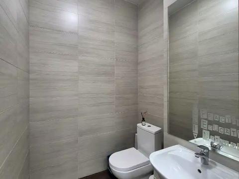 комерційна за адресою Сімферопольська вул., 2-Л