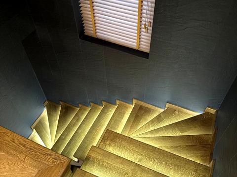 дом по адресу зубрицького