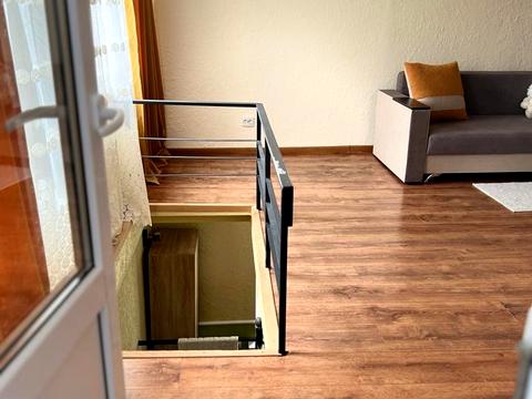 будинок за адресою вул. Набережна