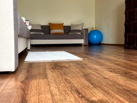 будинок за адресою вул. Набережна