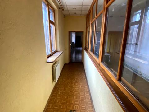 комерційна за адресою Дмитра Яворницького просп. (Карла Маркса), 123-А