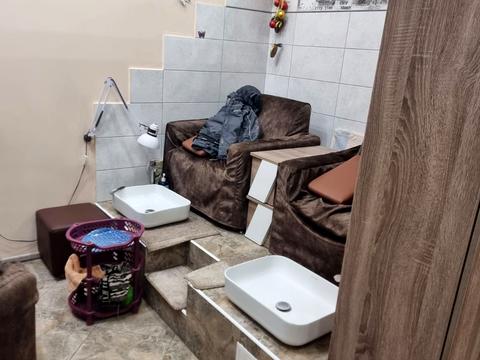 комерційна за адресою Байрона просп., 1-А