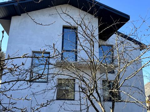 будинок за адресою Затишна, 3