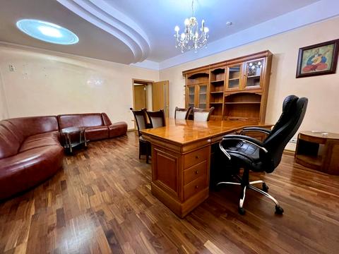 коммерческая по адресу Ивана Мазепы ул. (Январского Восстания), 12