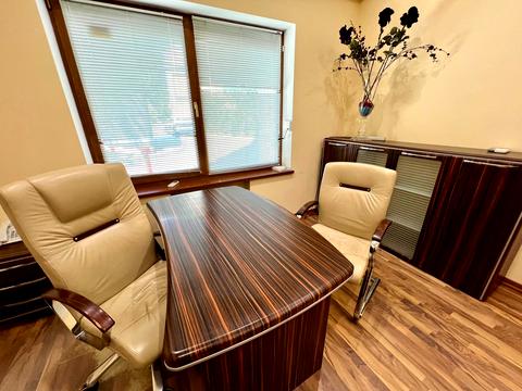 коммерческая по адресу Ивана Мазепы ул. (Январского Восстания), 12