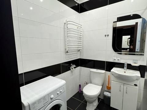 квартира по адресу Анатолия Лабунского ул., 1а