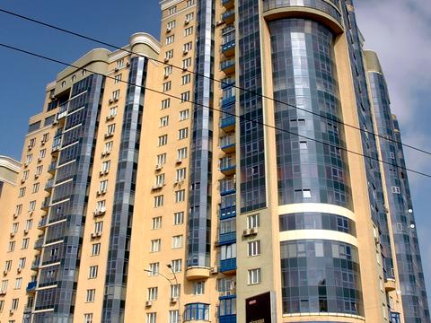комерційна за адресою Князів Острозьких вул. (Московська), 46/2