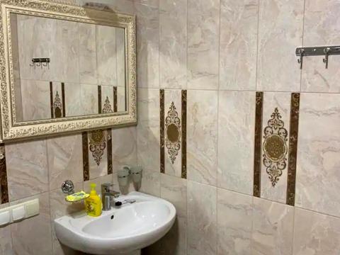 квартира по адресу Дмитрия Яворницкого просп. (Карла Маркса), 7