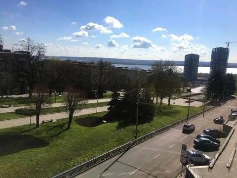 квартира по адресу Дмитрия Яворницкого просп. (Карла Маркса), 7