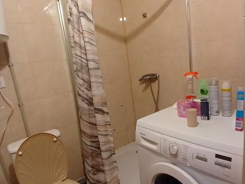 квартира за адресою Василя Симоненка вул., 8