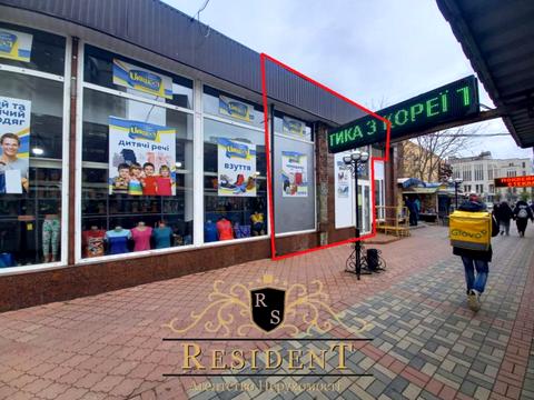 комерційна за адресою Театральний бульв., 3