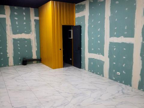 комерційна за адресою Героїв просп., 43