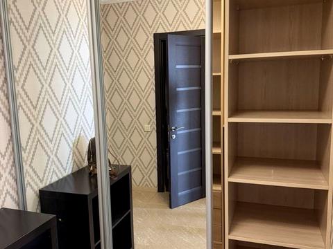 квартира за адресою Івана Крамського вул., 9