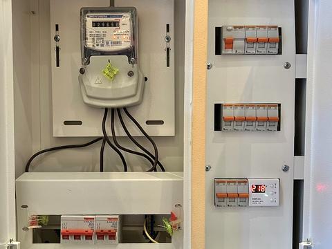 комерційна за адресою Андрея Шептицького вул., 5