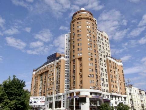 квартира за адресою Шота Руставелі вул., 44