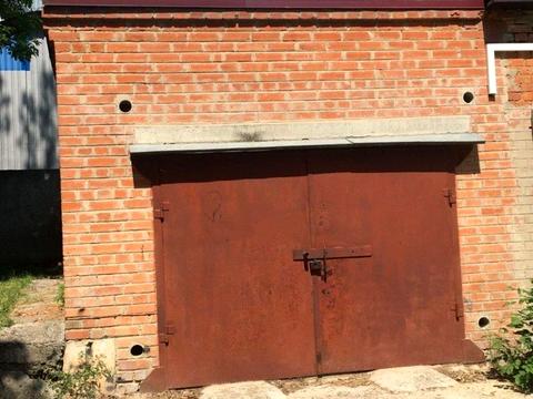 паркомісце за адресою Соборності вул. (Жовтнева), 32 г