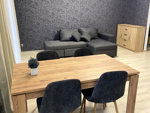 квартира по адресу Владимира Великого пл. (Артема), 1