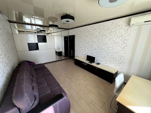 квартира за адресою Сержа Лифаря вул. (Олександра Сабурова), 17