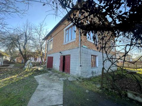 будинок за адресою с. Могиляни, Центральна