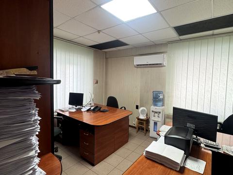 комерційна за адресою Брацлавська вул. (Островського), 29